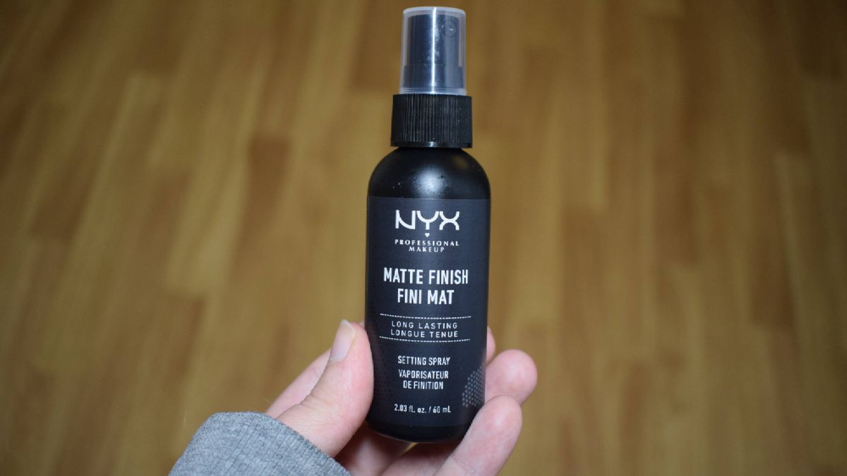 Kiểm nghiệm makeup mùa hè: Có thực sự chống chịu được độ ẩm cao?
