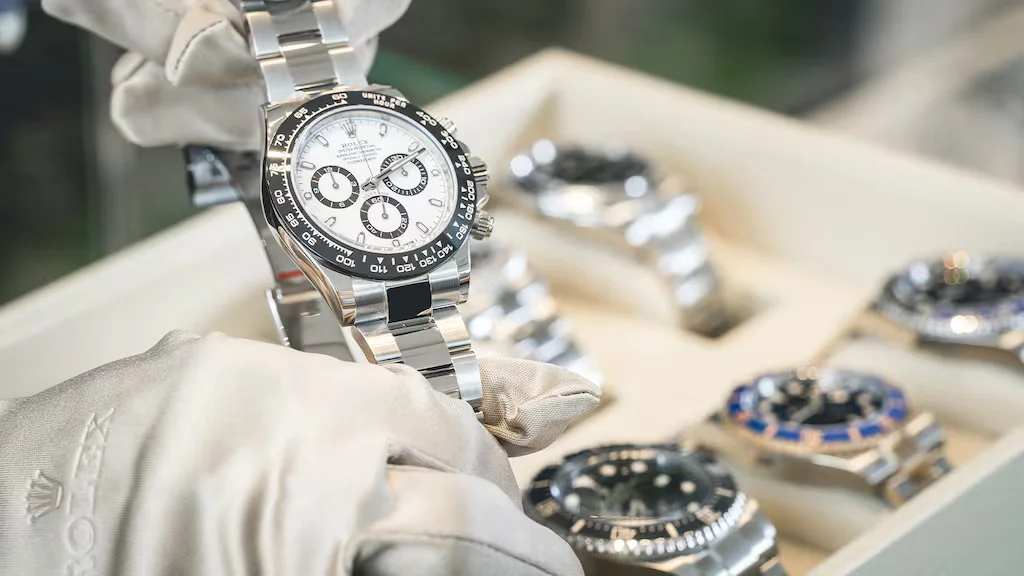 Tại sao đồng hồ cao cấp vẫn thắng trong thời đại smartwatch