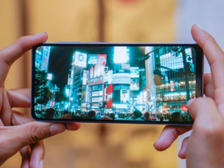 Smartphone pin lớn dưới 5 triệu đồng: chọn mẫu nào đáng tiền nhất