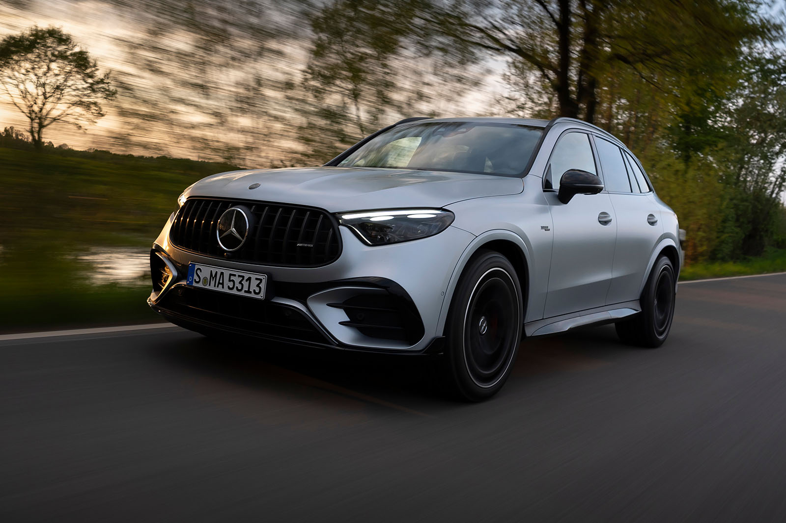 Mercedes GLC Electric vs GLB Redesign: Luxury SUV Buyers Face a Real Choice