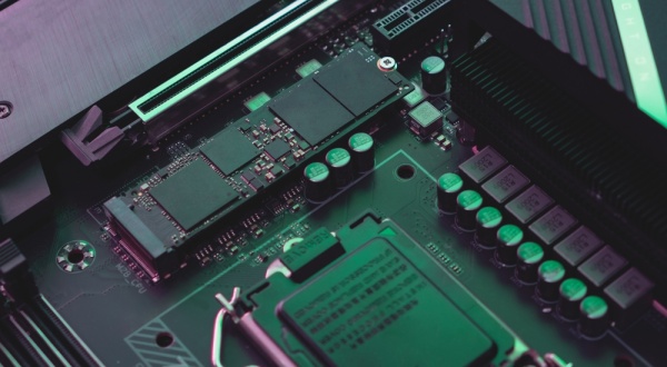 Giá DDR5 tăng 486%: Cơn sốc ngân sách cho PC enthusiast
