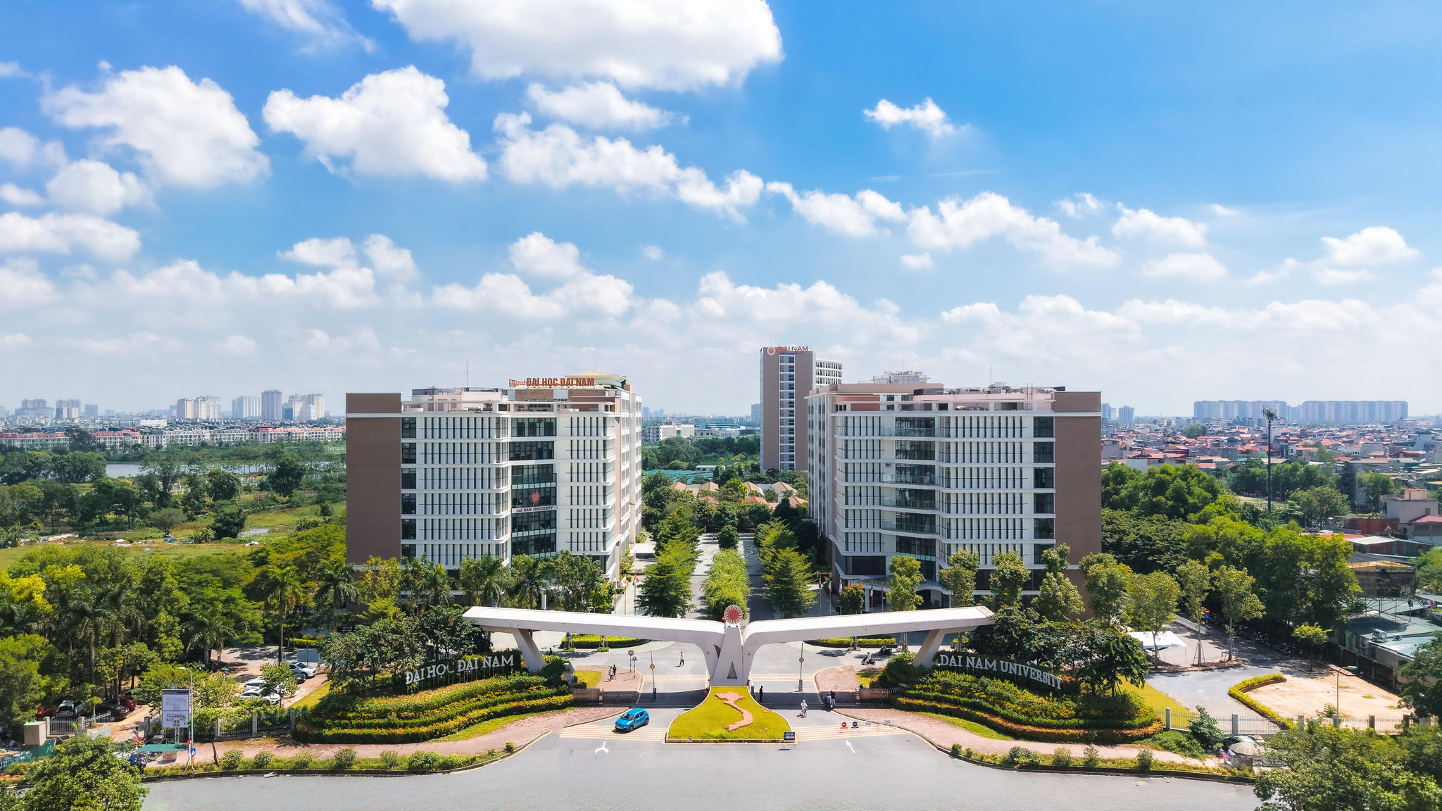 Đại học Đại Nam mở trung tâm thực hành thương mại điện tử 2.000m²