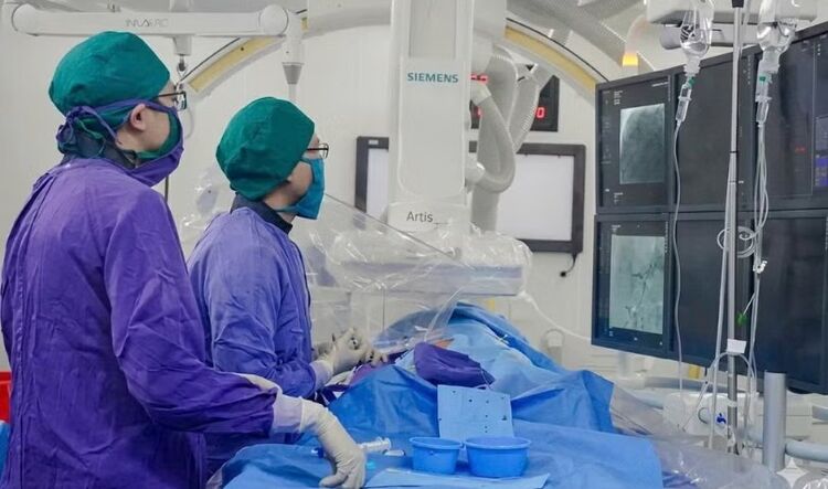 AI phân tích ảnh y tế: Tăng tốc chẩn đoán từ phòng lab đến hiếm bệnh