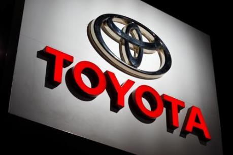 Toyota Camry bị triệu hồi vì lỗi màn hình đồng hồ: Hướng dẫn tự kiểm tra xe của bạn