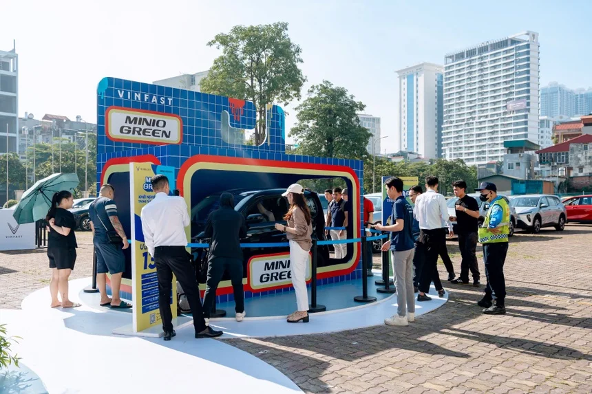 Xe điện cỡ nhỏ chiếm lĩnh đường phố đô thị