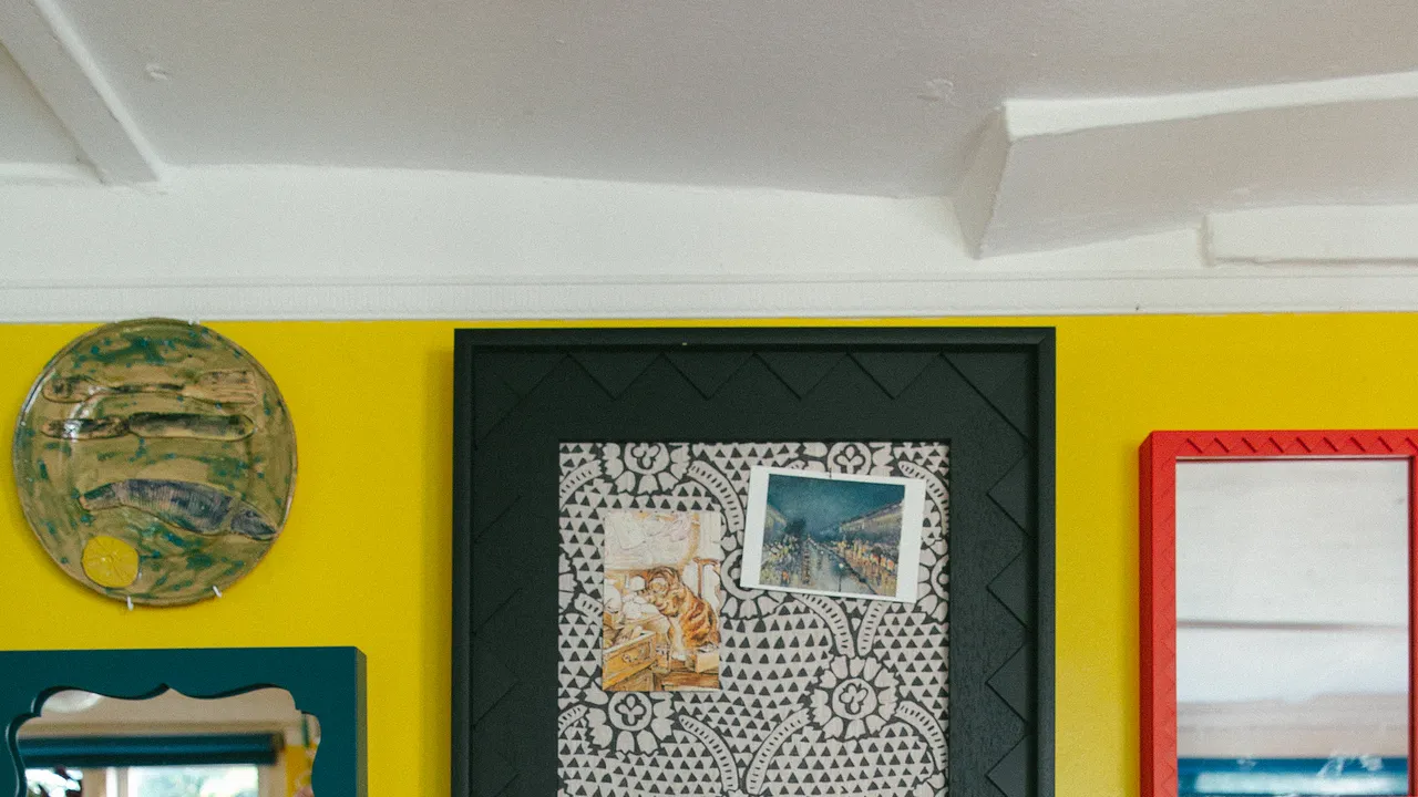 Beyond the Bulletin Board: Stylish Ways to Display Personal Memories Without Clutter