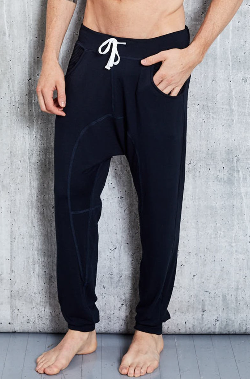 The Weekly Edit: Building a Polished Casual Wardrobe