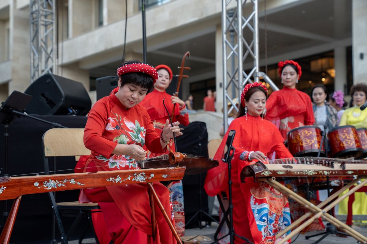 Nhạc cụ truyền thống Việt Nam tỏa sáng tại Gabala Fest: Khi đàn tính, đàn bầu và sáo trúc kể chuyện văn hóa trên sân khấu quốc tế