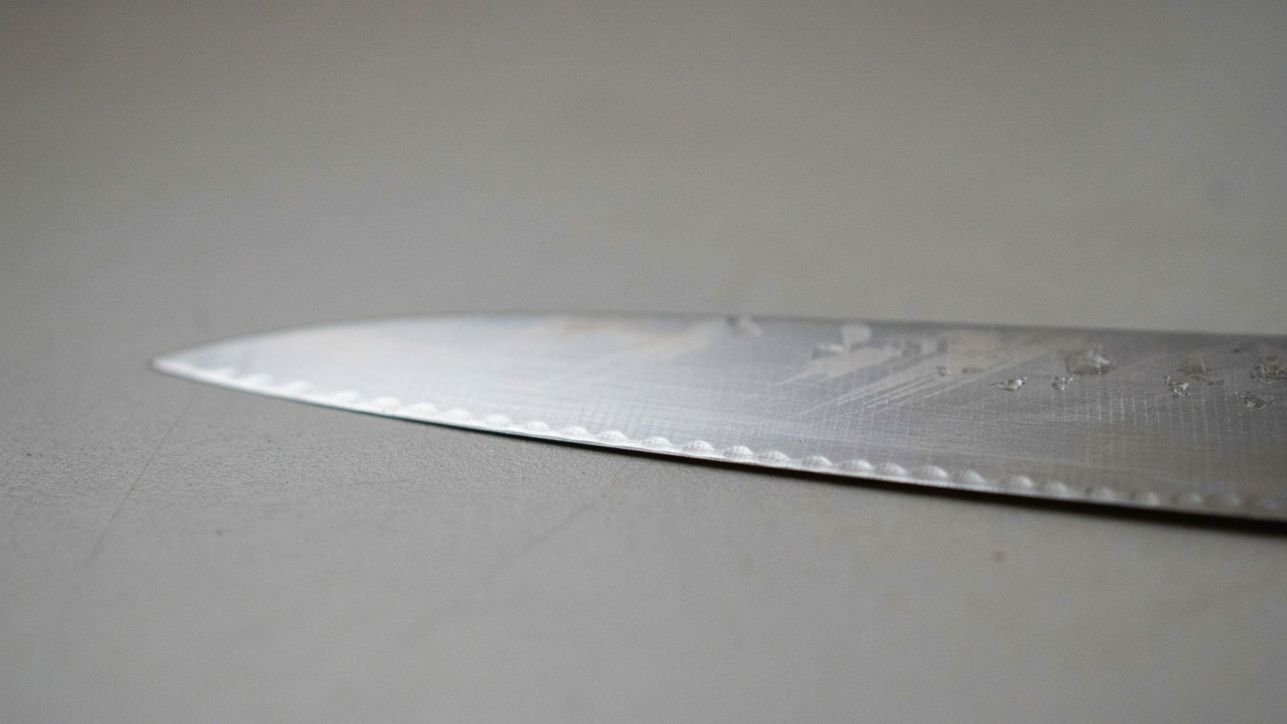 Why Your Knife Slips on Tomatoes and Onions—And the 30-Second Fix