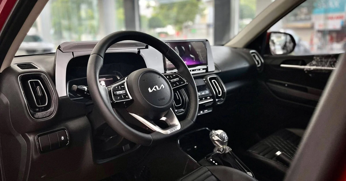 Kia Sonet xuống 450 triệu: SUV cỡ A ép giá xe hạng A đến đâu?