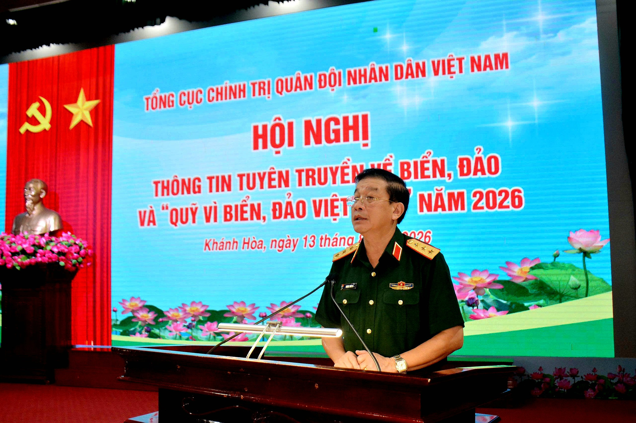 Cuộc thi ảnh 'Tổ quốc bên bờ sóng': Sân chơi để kể chuyện biển đảo bằng ánh sáng
