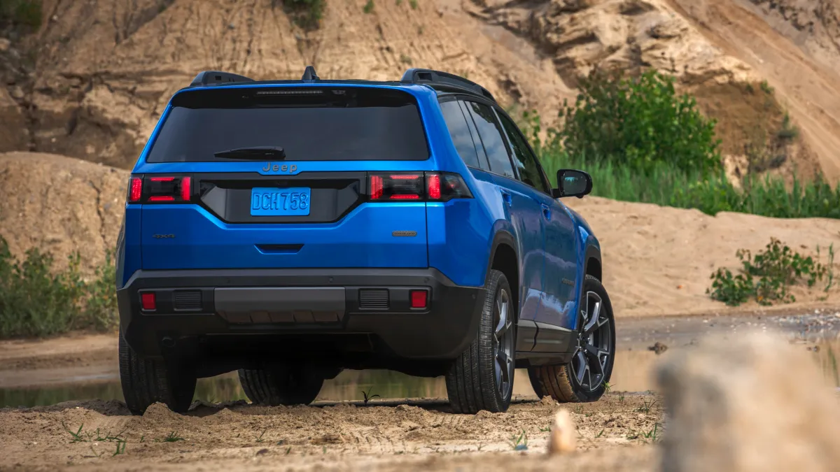 Jeep Cherokee Replacement: Buy Now or Wait for the Redesign?