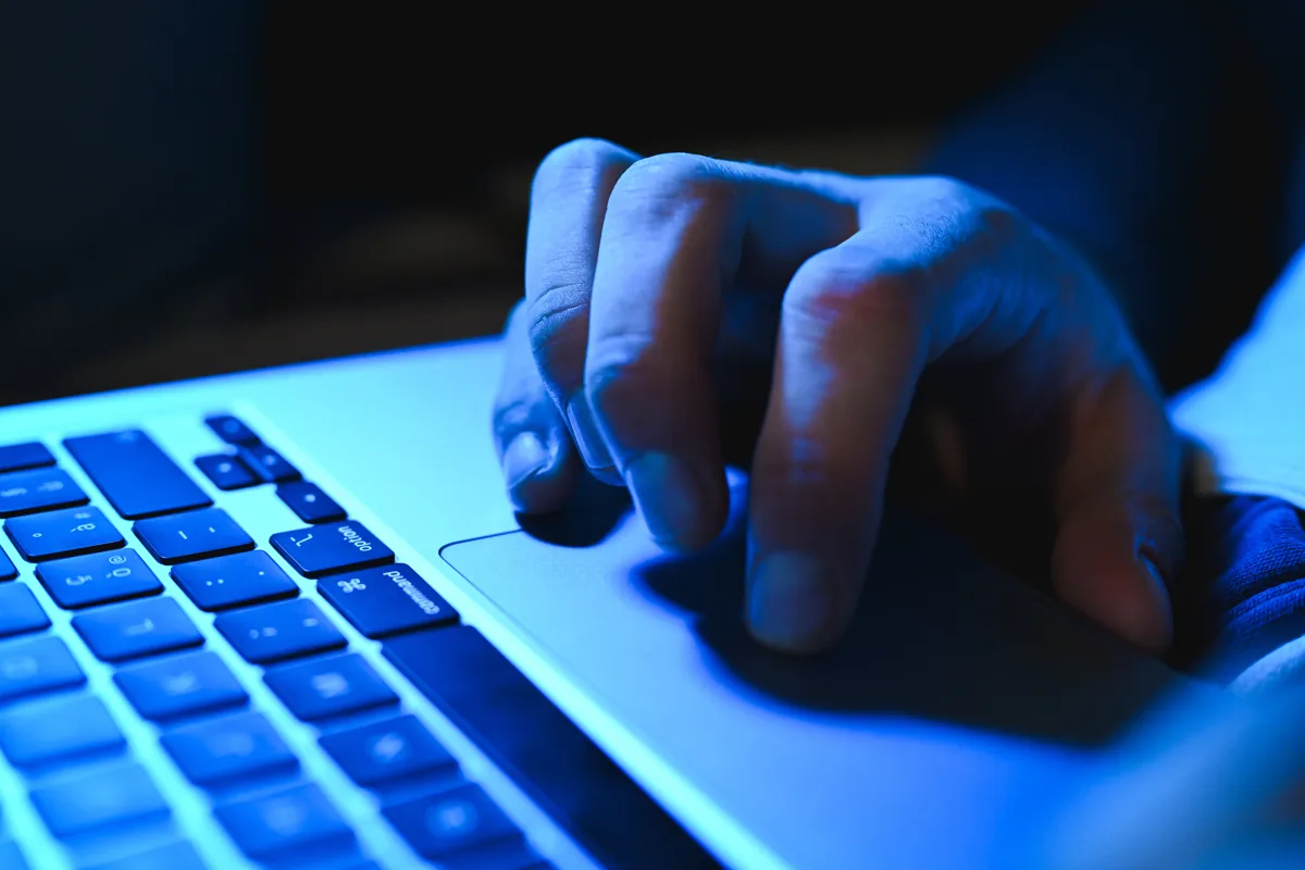 Screen Sharing Exploit Under Attack: Patch Your Mac Now