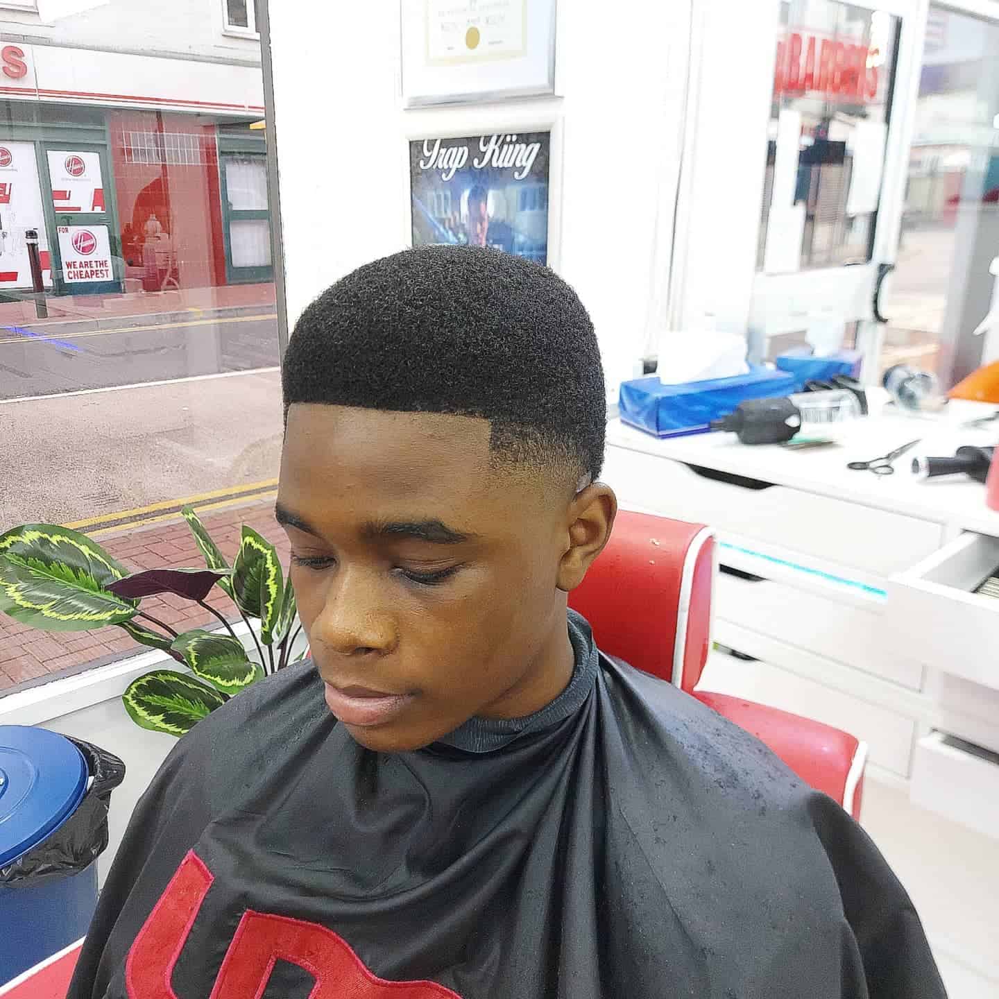Men's Hairstyle Trends: From Classic Cuts to Modern Volume