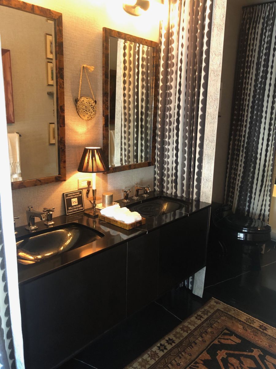 Stone Countertops Break Free From the Vanity With Sculptural Sinks