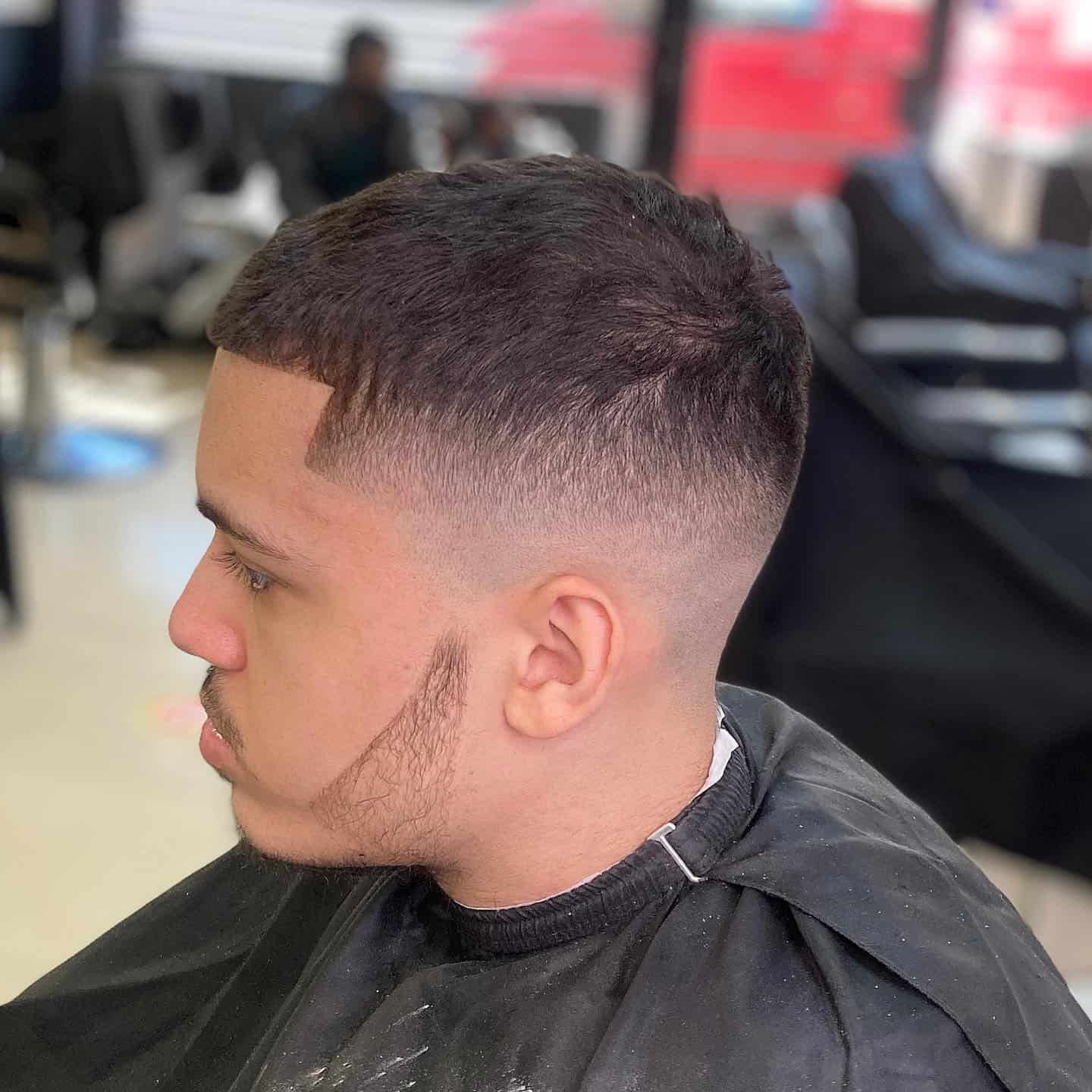 Men's Hairstyle Trends: From Classic Cuts to Modern Volume