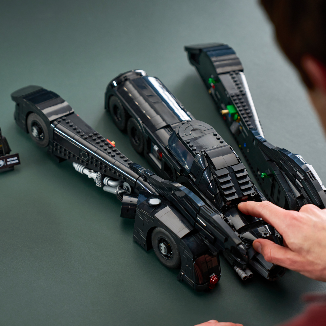 LEGO’s Batman Returns Batmobile Set Splits Into Two Icons