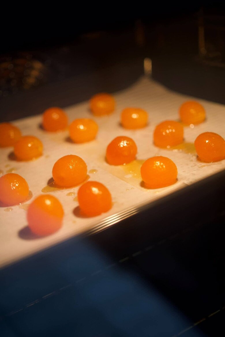 Cách làm trứng muối hoàn hảo cho bánh Trung Thu