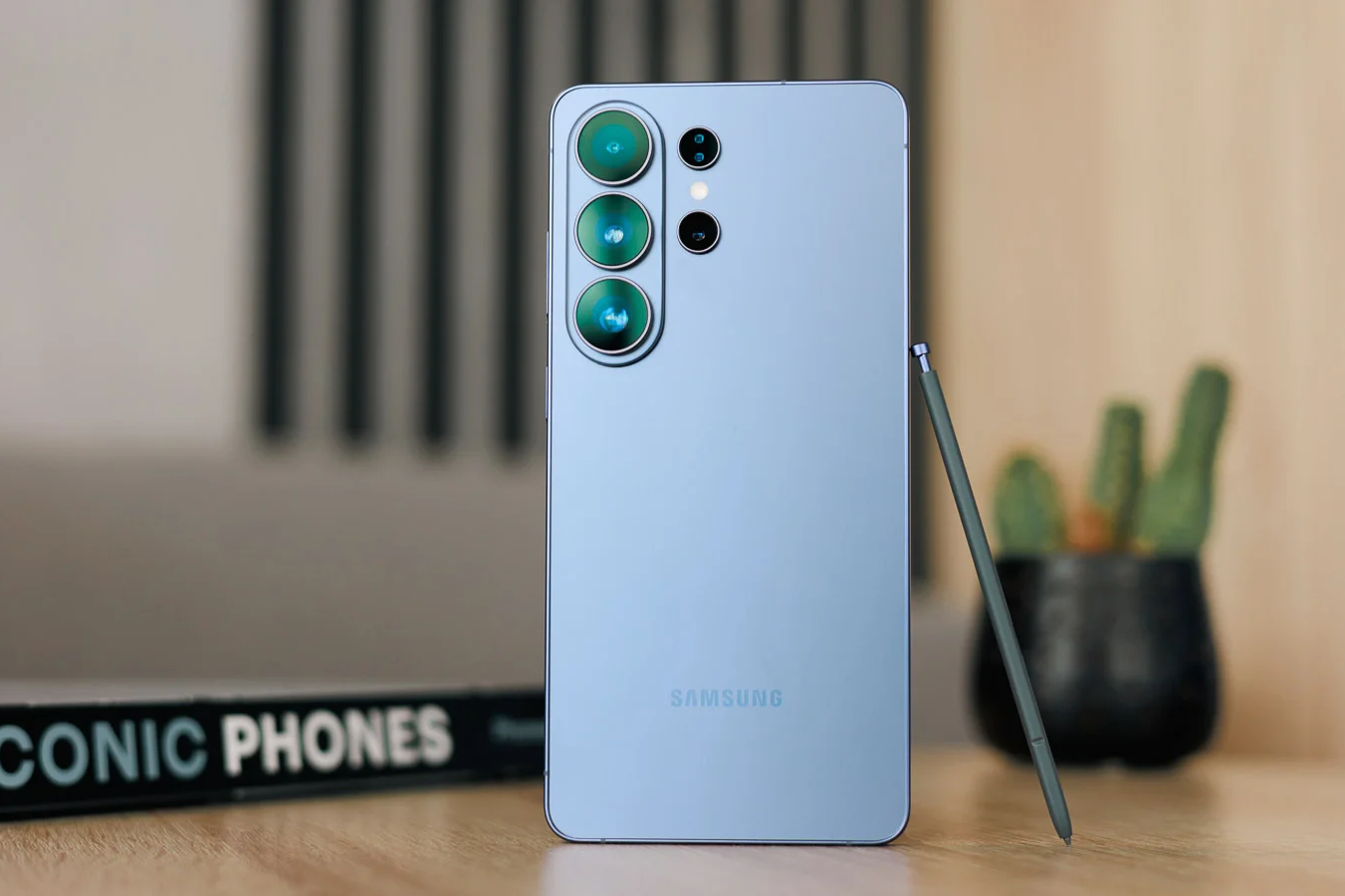 Kỷ nguyên Ultra flagship Android sắp khép lại, Galaxy S27 Ultra đứng riêng một sân chơi