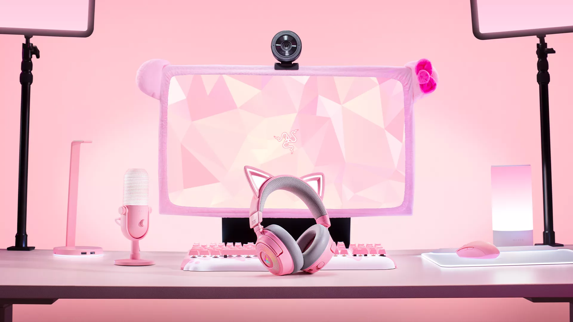 Razer Kraken Kitty V3 Pro và Pompompurin: tai nghe gaming dễ thương nhưng có đáng tiền?