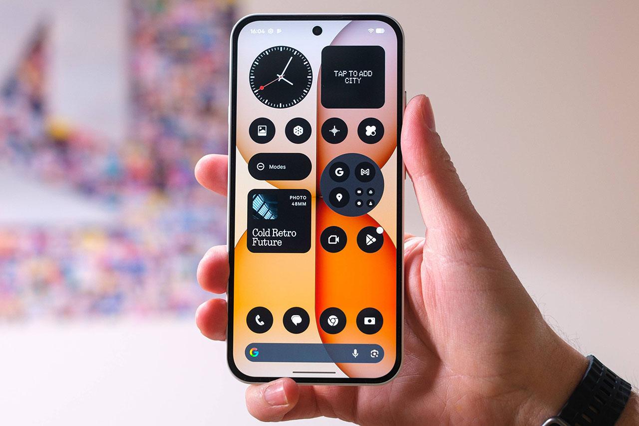 Nothing Phone (4a): điện thoại độc đáo có đáng mua?