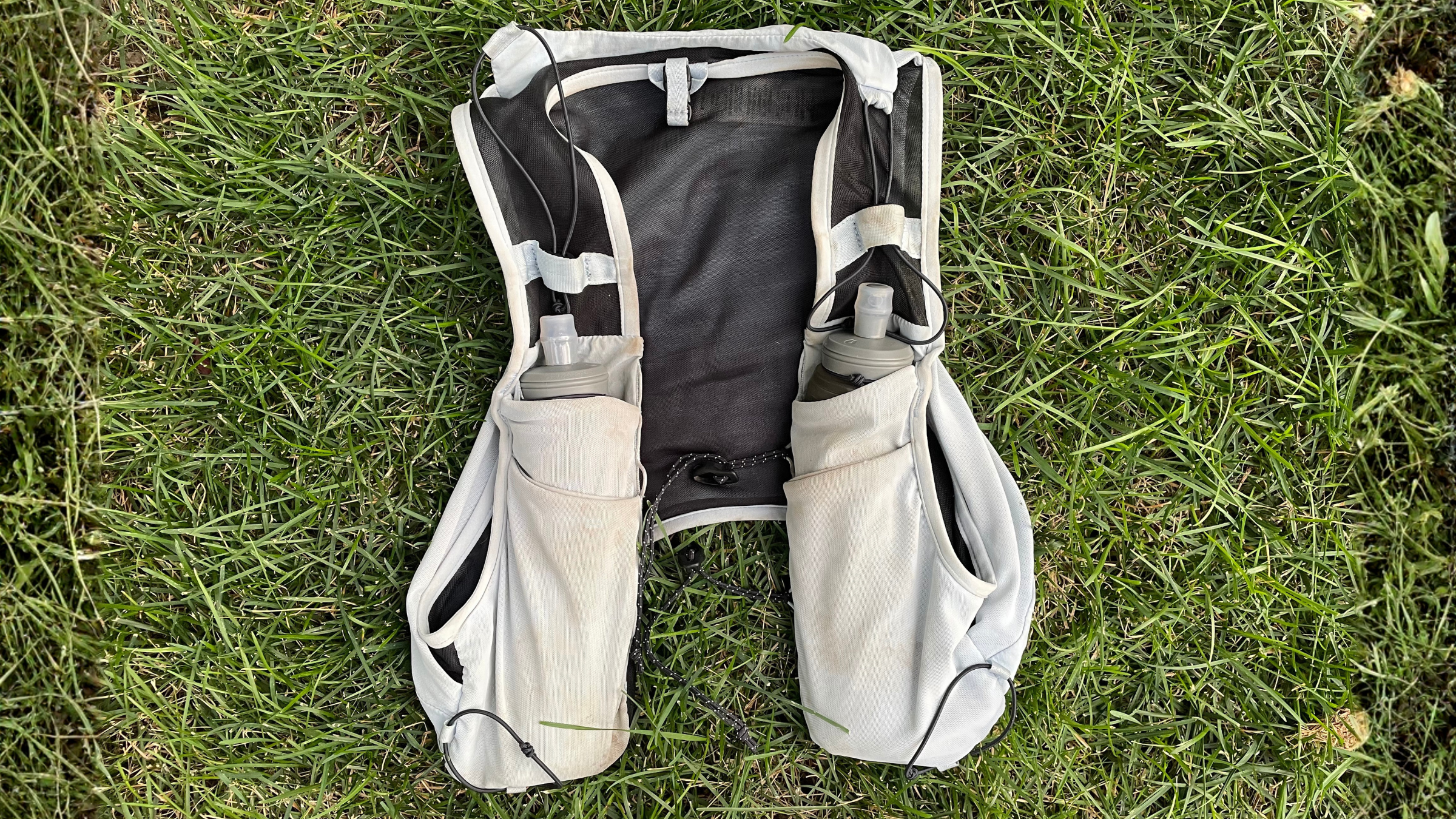 Waistbelts vs. Hydration Vests: The Smarter Carry for Trail Runs