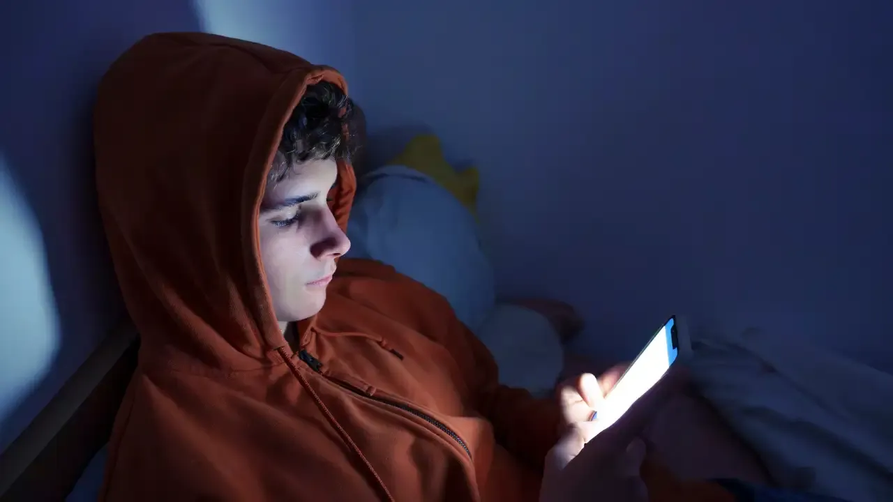 How Social Media Likes Hijack Your Sense of Self