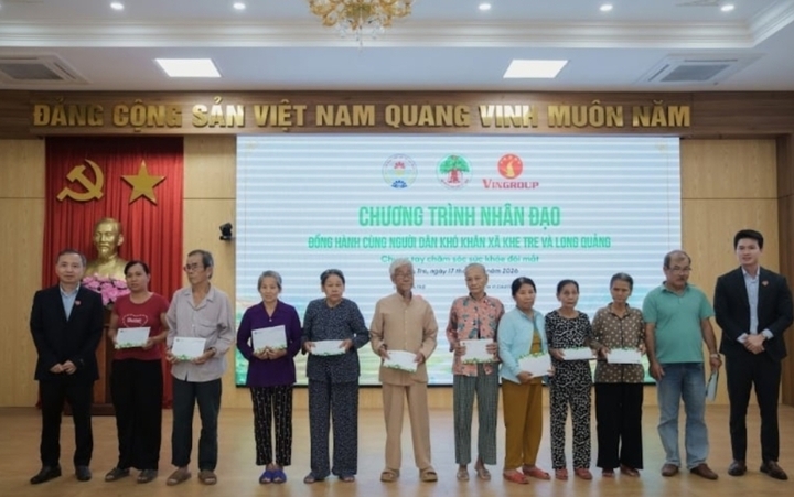 Khói thuốc lá tấn công mắt bạn: Đừng để mất thị lực vì chủ quan