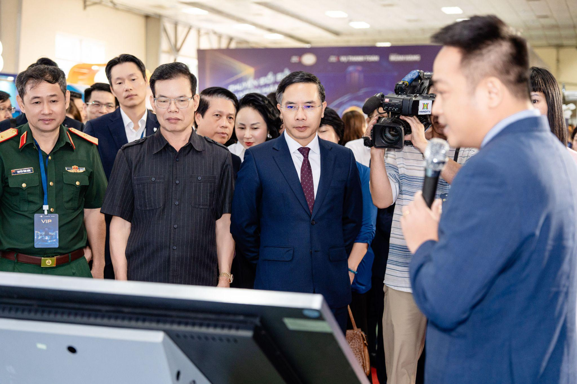 MB rút ngắn thời gian cấp vốn xuống 2 ngày nhờ AI và dữ liệu
