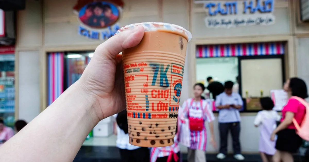 Khi thương hiệu cao cấp xuống vỉa hè: Cuộc tái định nghĩa “sang – rẻ” trong F&B đô thị