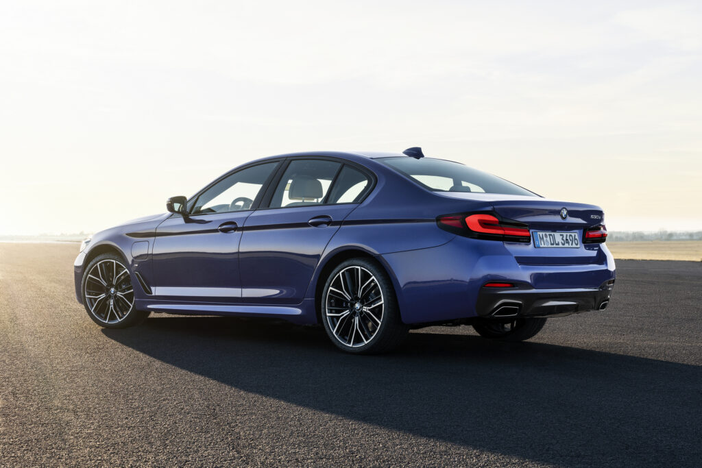 BMW’s Dual Safety Crisis: Power Loss, Rollaway Risk and Quality Questions