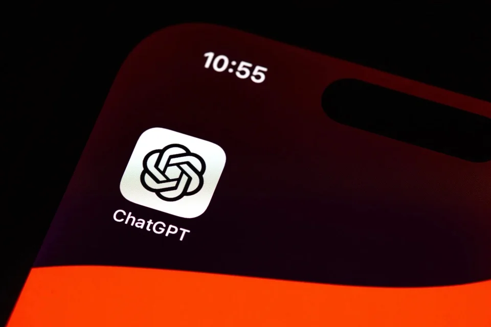 OpenAI chuyển trục sang doanh thu doanh nghiệp: Cuộc chơi B2B đang tái định hình