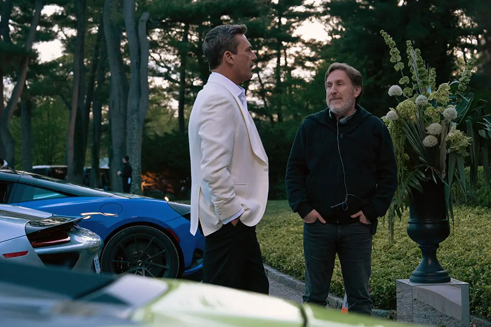 Your Friends and Neighbors Turns Suburban Wealth Into Crime and Comedy