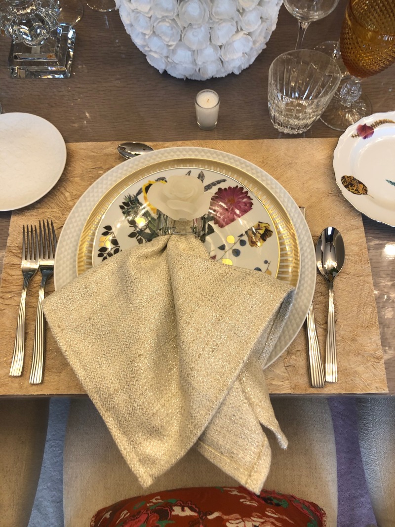 Layered Dinnerware and Hand-Painted Details Are Redefining the Modern Tablescape