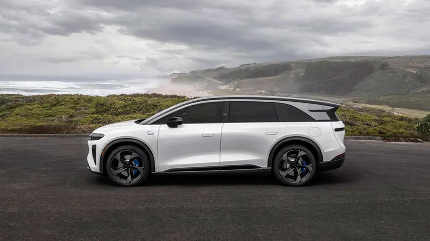 Genesis GV90 vs. Lucid Gravity GT-S: Which Luxury EV Flagship Wins?