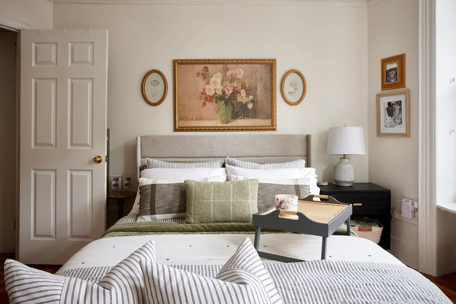 Premium Soft Blankets That Transform Your Sleep Routine
