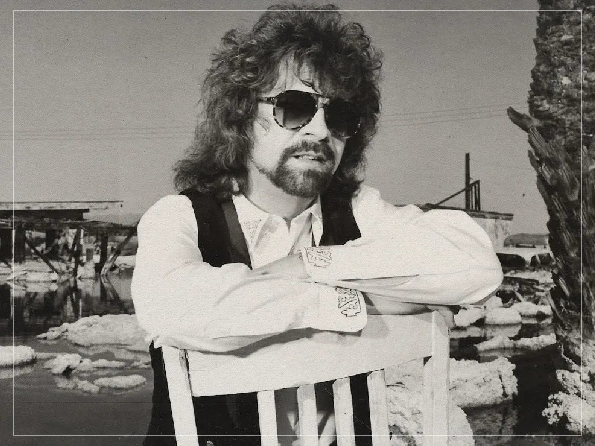 How ELO Turned a Complete Disaster Into Their Biggest Hit