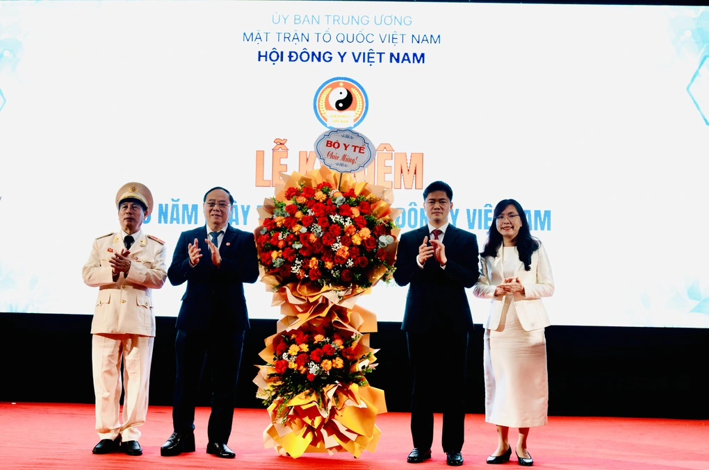 Y học cổ truyền Việt Nam trước bước ngoặt hệ sinh thái số
