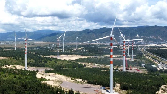 Tập đoàn Việt Nam đổ vốn tỷ đô vào năng lượng tái tạo: Lợi thế nào trước dòng tiền quốc tế?