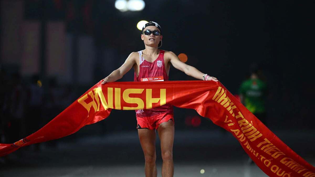 VnExpress Marathon Grand Tour và bước ngoặt du lịch thể thao xứ Nghệ