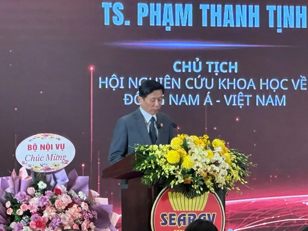 Nhà khoa học và trí thức: Cầu nối văn hóa, củng cố ngoại giao nhân dân