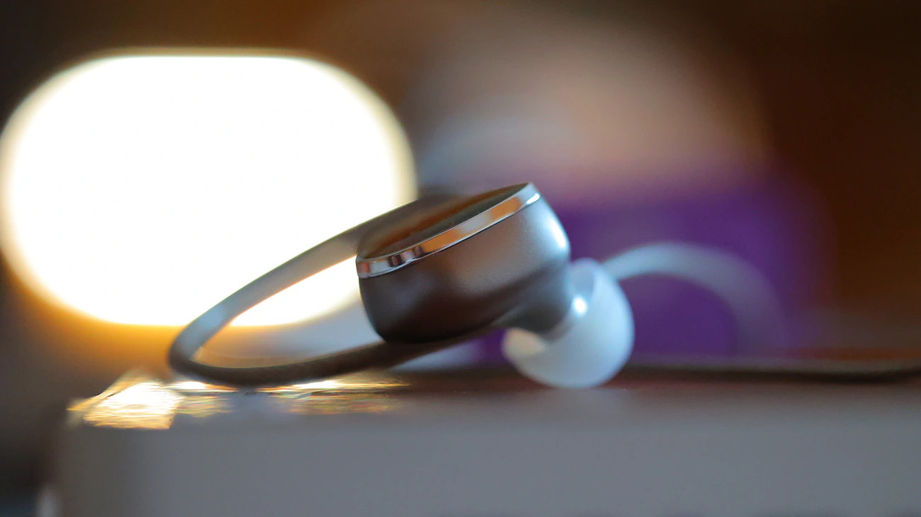 Budget IEMs Under $200: Tanchjim vs NF Acous vs Sivga