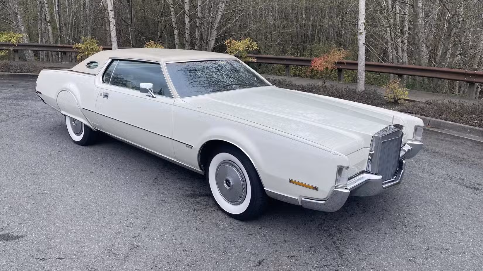 Classic Luxury Cars That Are Now Surprisingly Affordable
