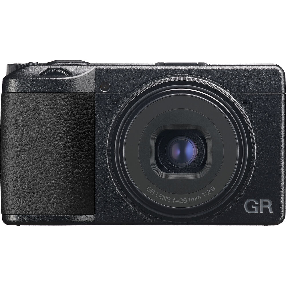 Fujifilm Overtakes Nikon: How Compacts Rewrite the Camera Ladder