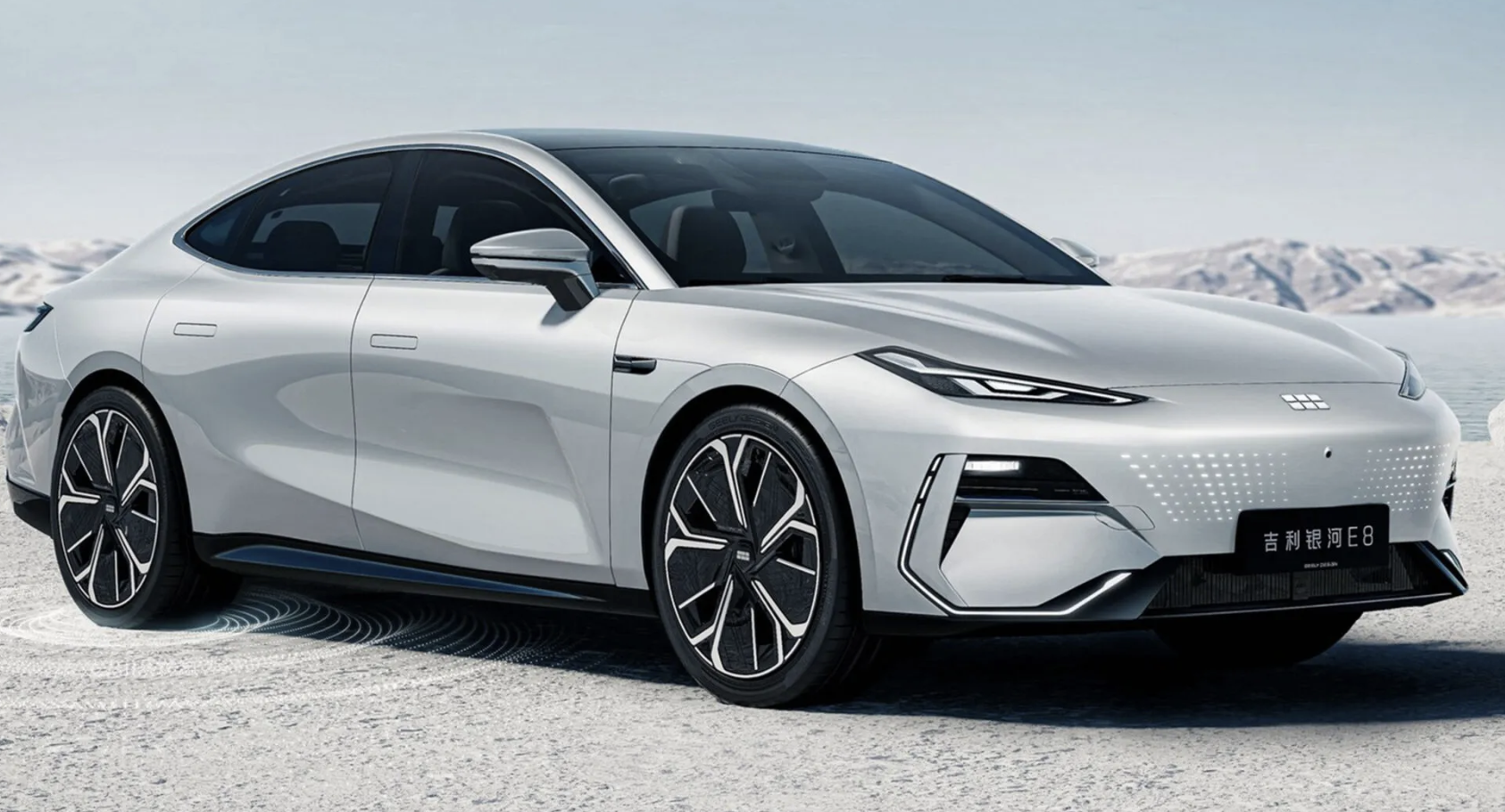 Pin thể rắn Geely 1.000 km/sạc: bước ngoặt xe điện tầm xa?