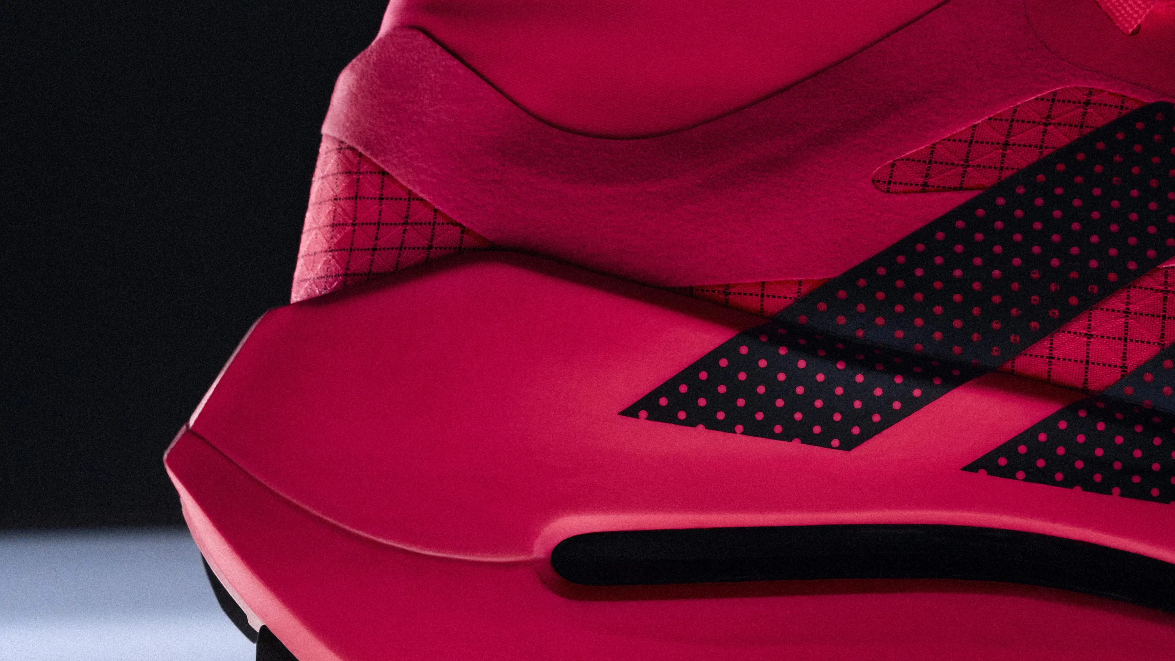Adidas Agravic Speed Ultra Evo: vũ khí mới cho trail 100 dặm