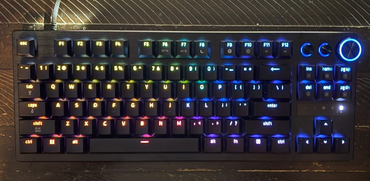 Razer Huntsman V3 Pro Low-Profile Review: Slim Esports Weapon or Compromise?