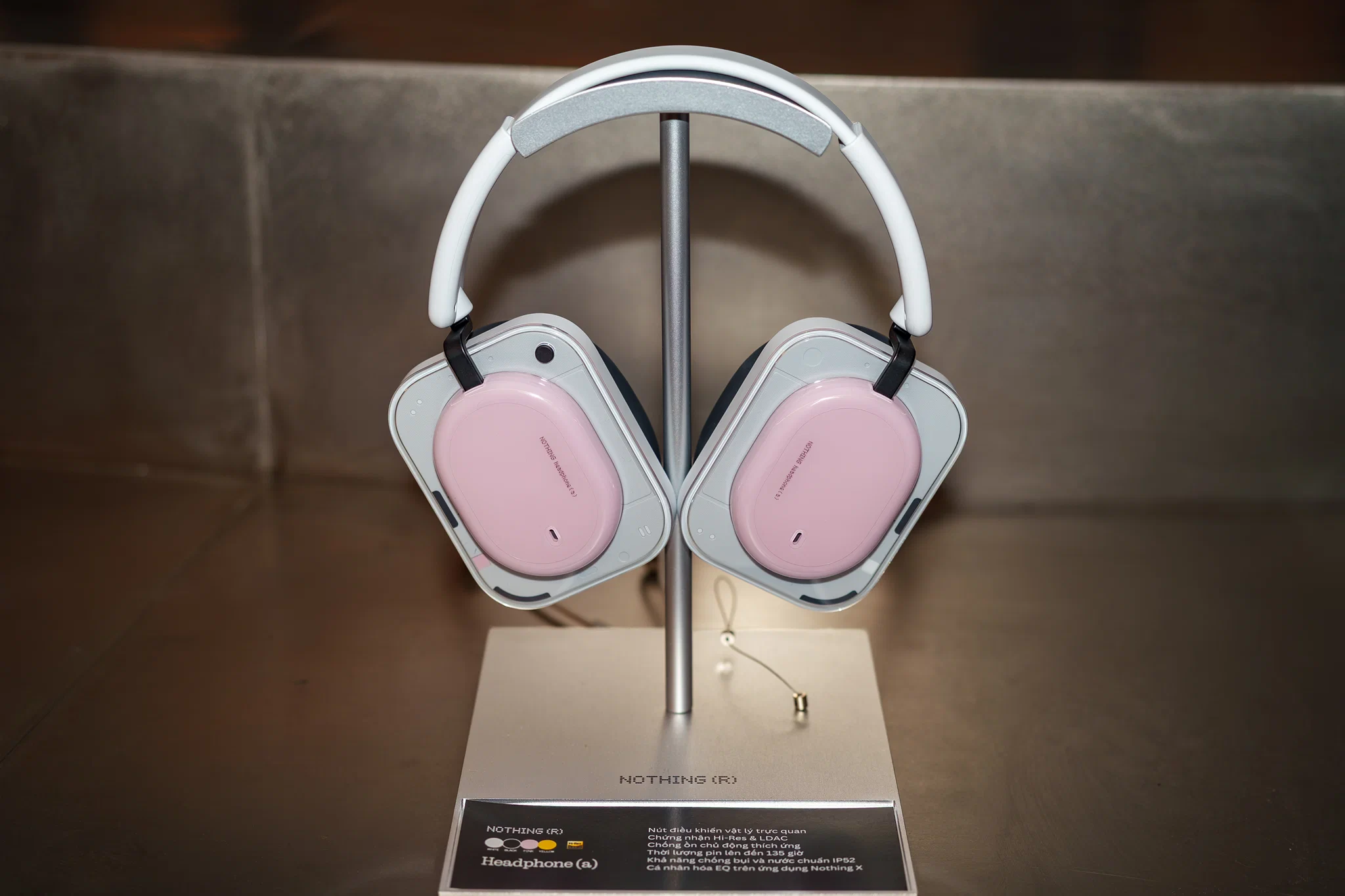 Nothing Headphone (a): pin 135 giờ và chống ồn thông minh có đủ để bứt phá?