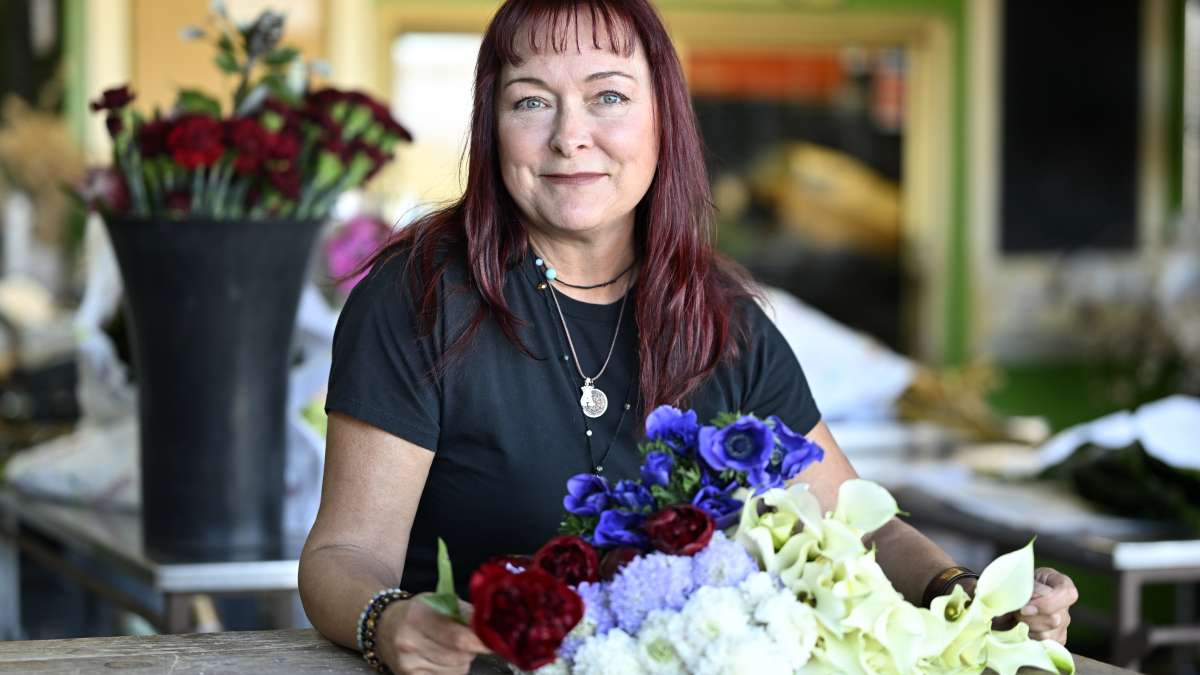 Could Hormone Replacement Therapy Help Shield Women’s Brains?