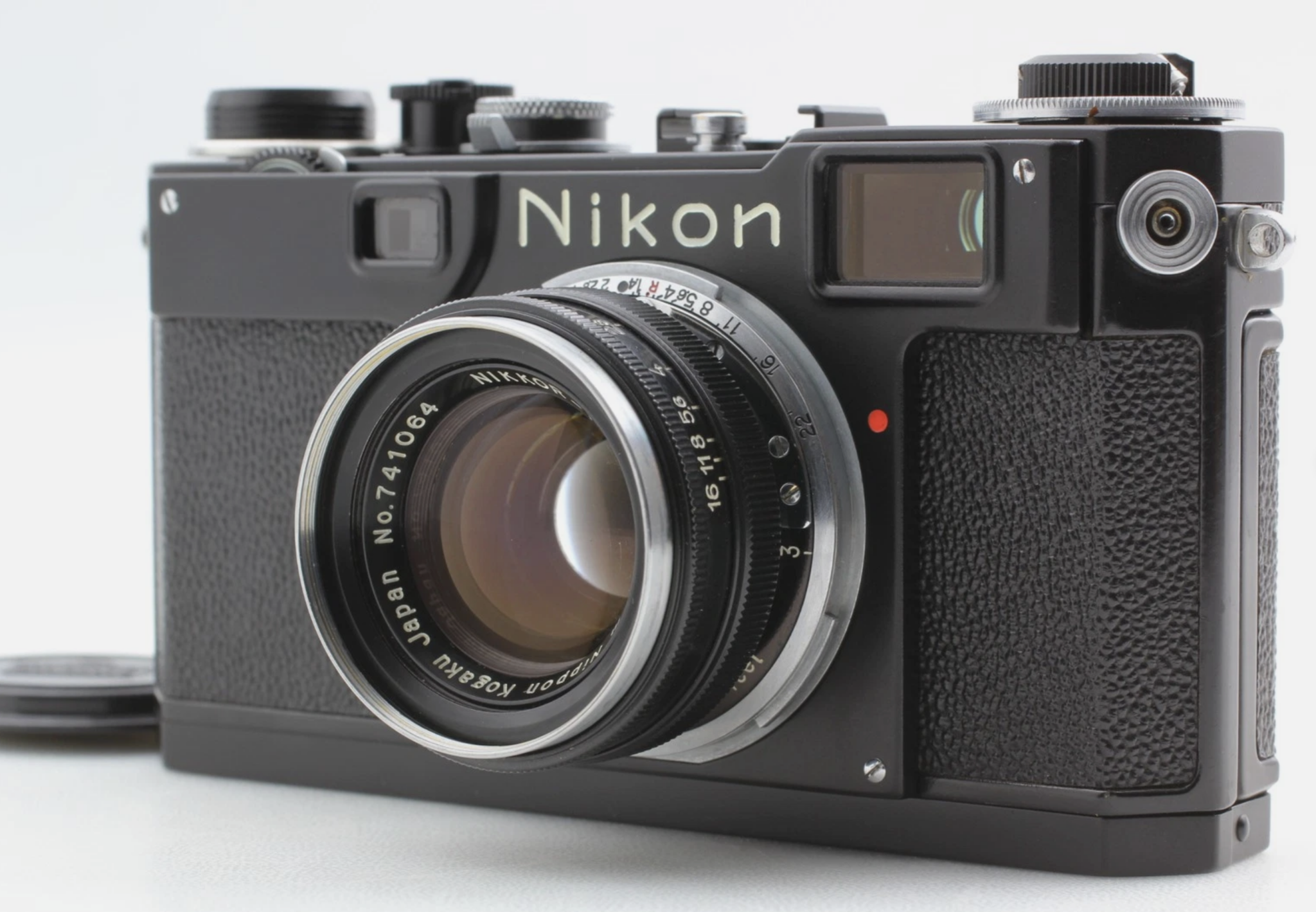 Ống kính cổ điển vs hiện đại trên cảm biến 100MP